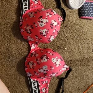 A pink bra